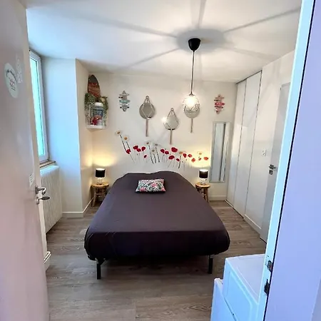 Apartment Le Mini Nid, Acces Terrasse De L'etablissement Rives (Isere)